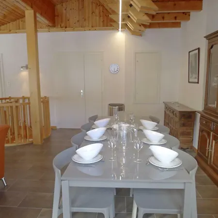 Apartment Mont Rouge I3 Apartament *